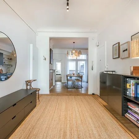 Characterful In The Heart Of Apartamento Antuérpia
