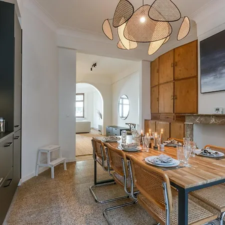 Appartamento Characterful In The Heart Of Anversa